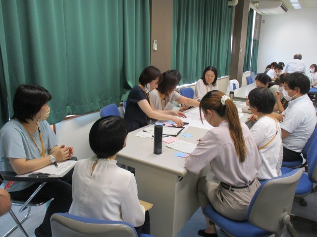 職員研修の様子