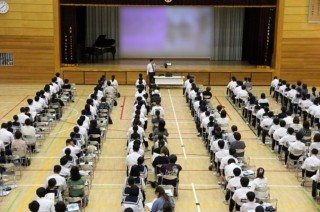 高校の担当者より