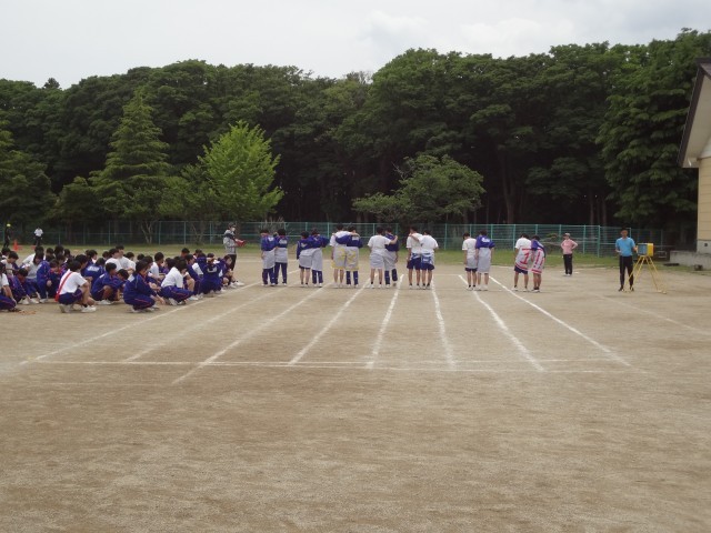 ３年生のデカパンリレーです