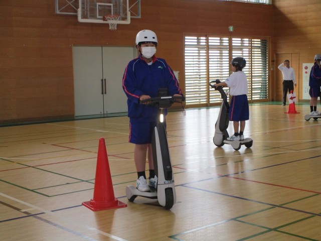 次世代モビリディ(C+Walk)