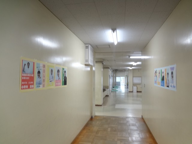 生徒会選挙のポスター